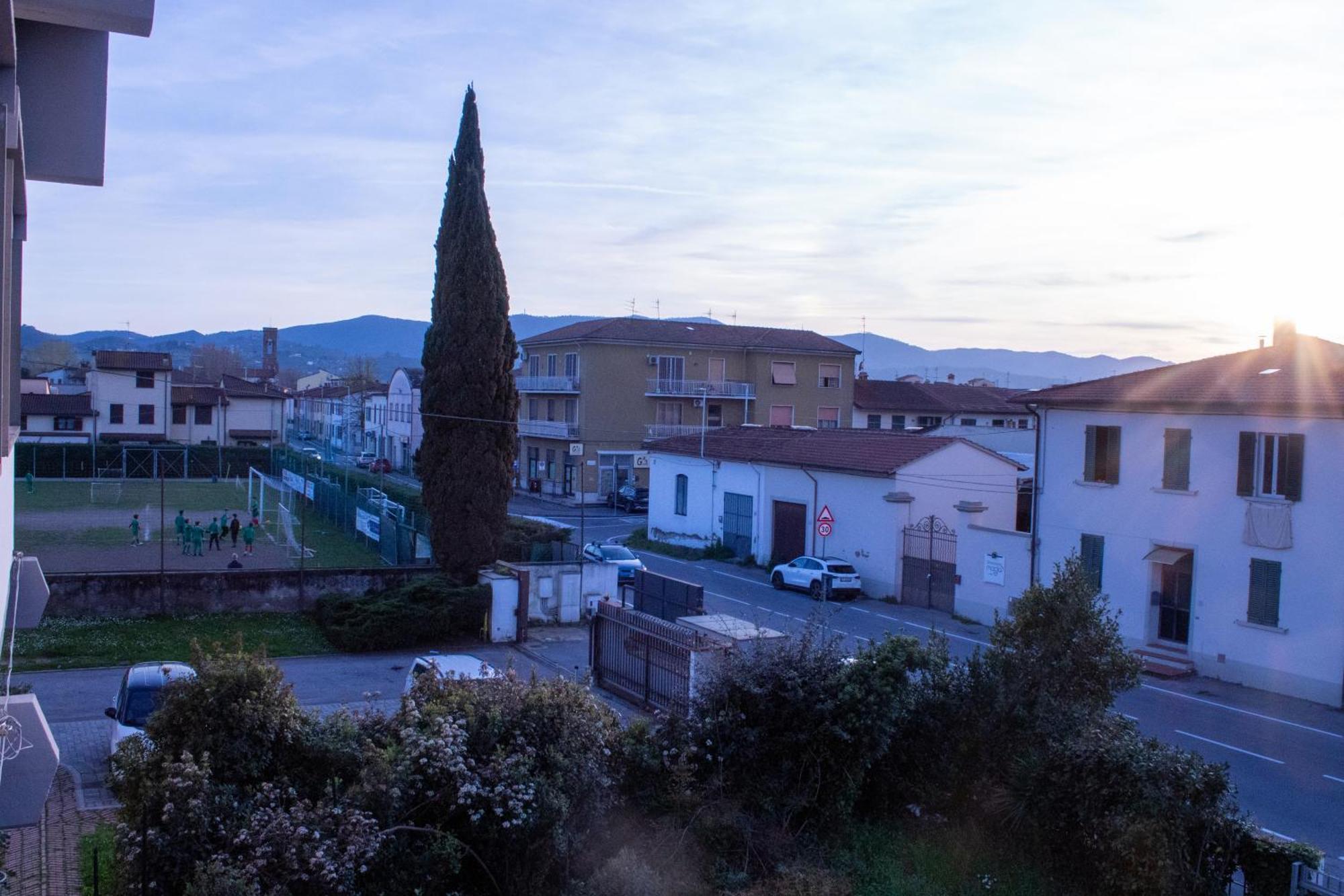 Bnb Giglio 999 Prato  Buitenkant foto